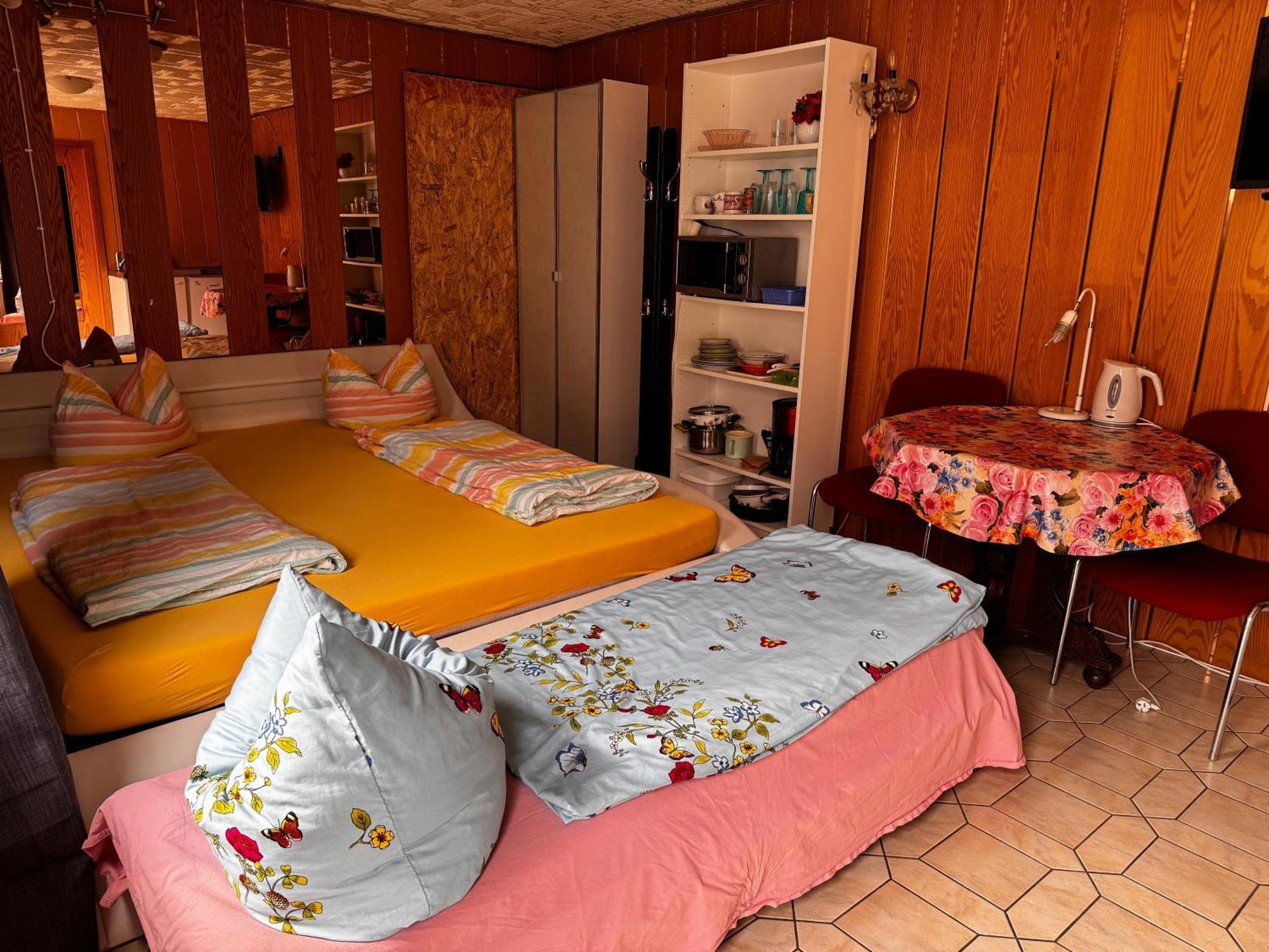 Cozy Unterkunft Im Spreewald Nahe Tropical Islands Golssen ภายนอก รูปภาพ
